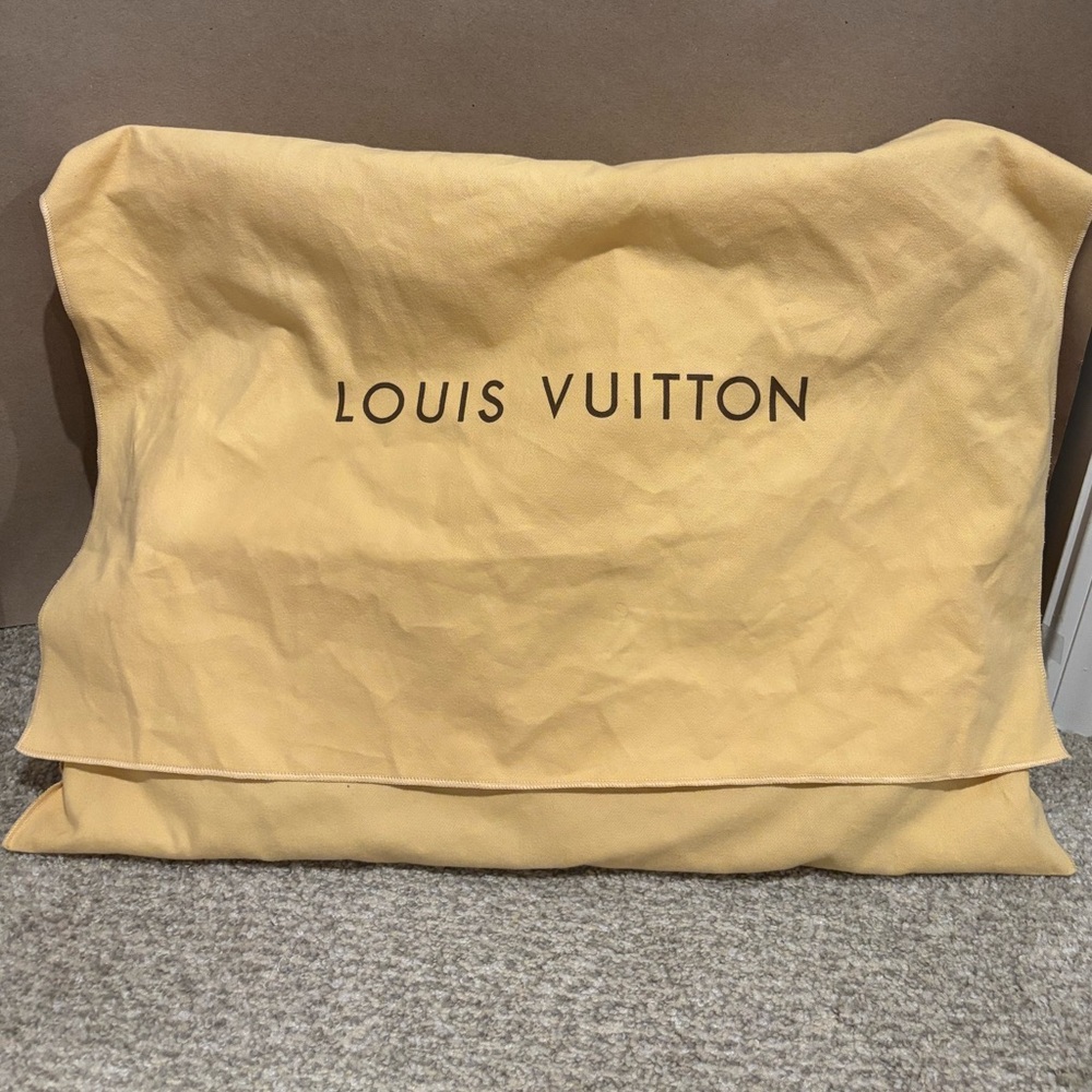 Louis Vuitton Monogram Tote in Brown and Tan Leather Trim - Picture 3 of 13